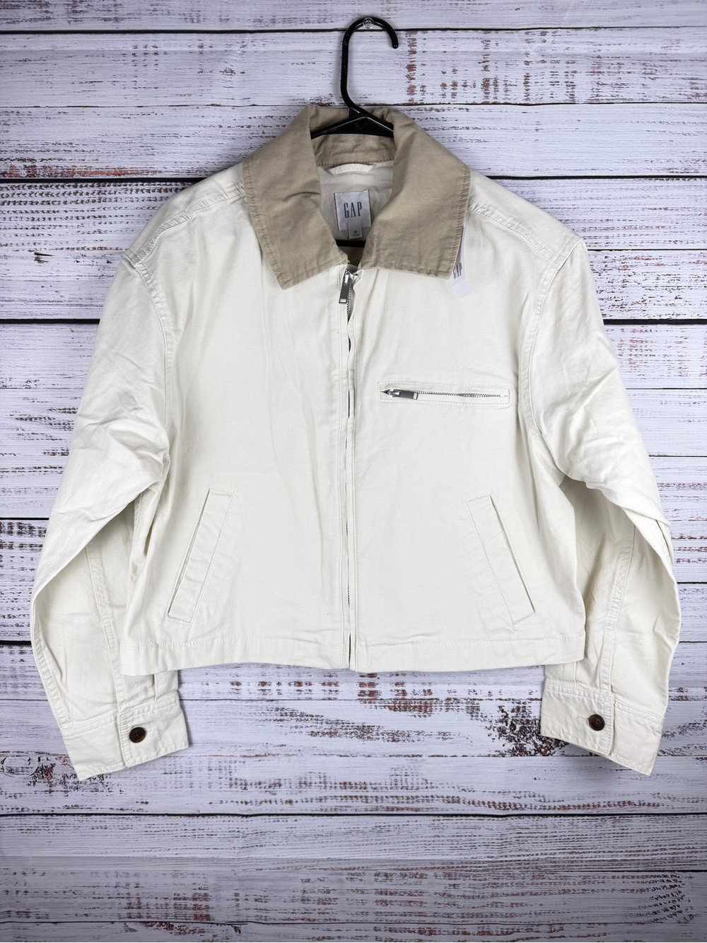 Gap Cropped Canvas Chore Jacket White Beige Contrast Collar NWT Size M - Picture 2 of 8